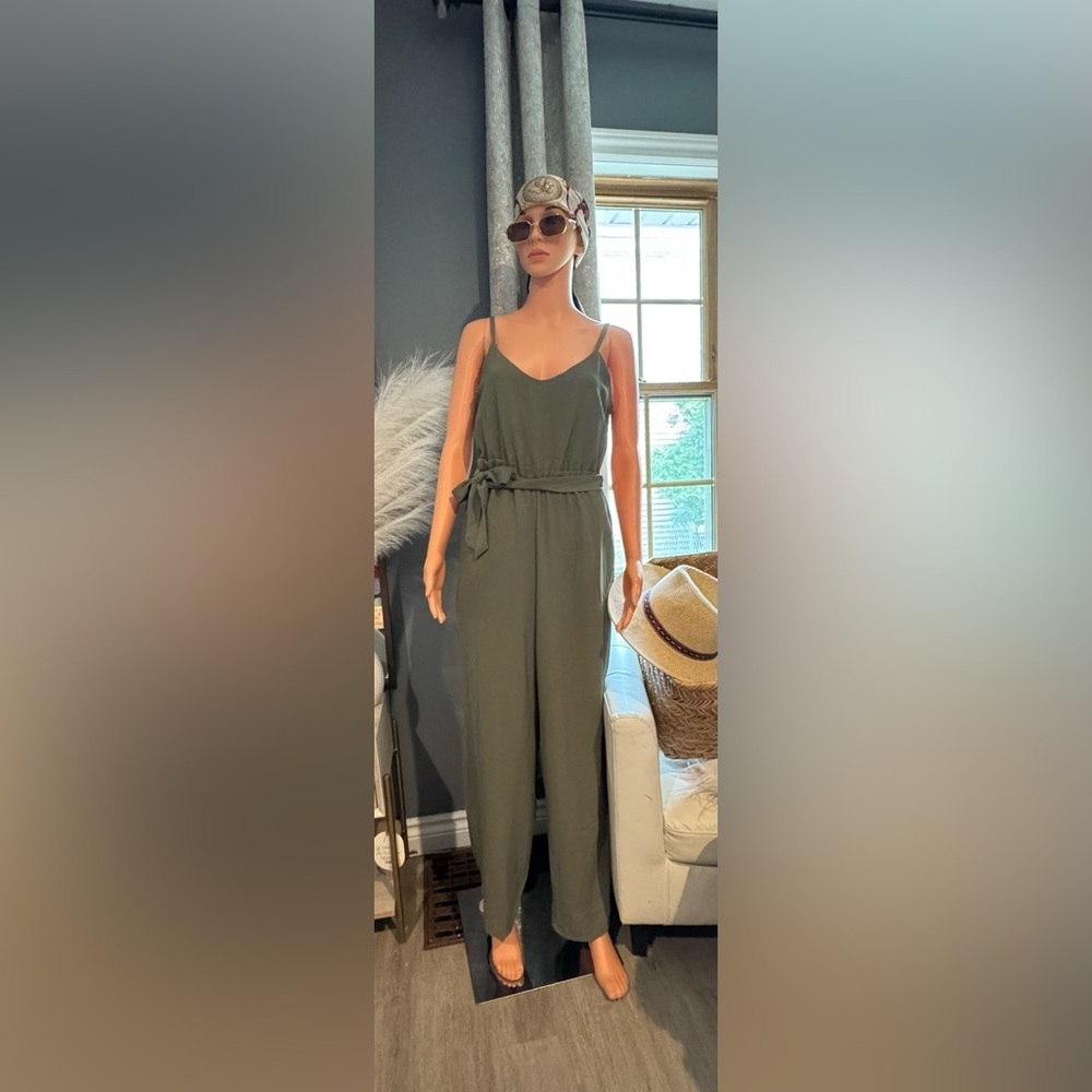 Lily Rose Green Jumpsuit with Tie Waist and V-Neck